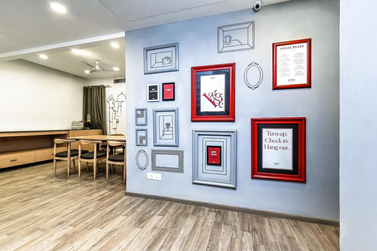 Hotel Gokul Solitaire, Surat Bhatha Екстер'єр фото
